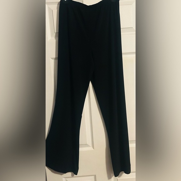 Perceptions 2-Piece Set Sleeveless Top w/Detail, Wide Leg Elastic Waist Pants 12 - Picture 10 of 11